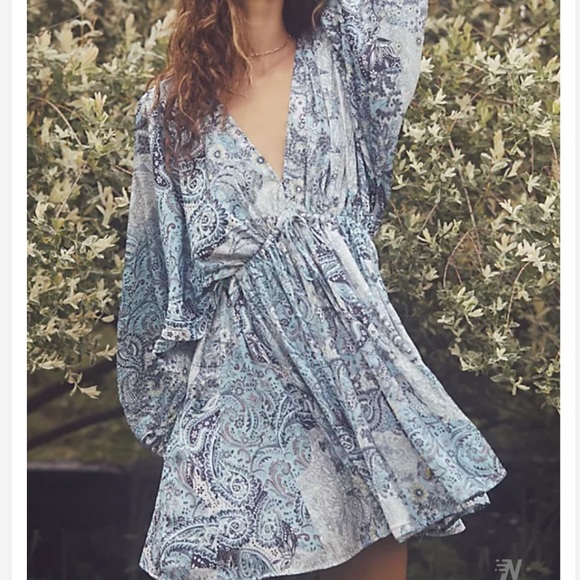 Free People Dresses & Skirts - NWT FREE PEOPLE PRINTED ARZEL MINI DRESS SIZE SMALL